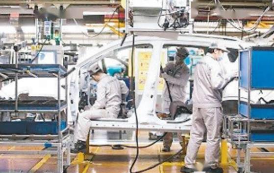 從一季度GDP斷崖式下跌到全年經(jīng)濟總量重回全國城市前十，武漢滿血復(fù)活的啟示